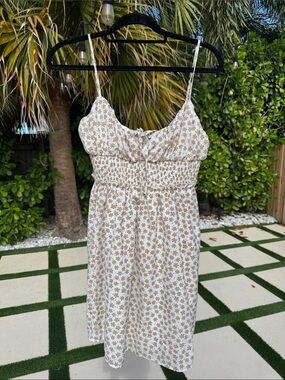 Babydoll Floral Spaghetti Strap Dress - White & Tan